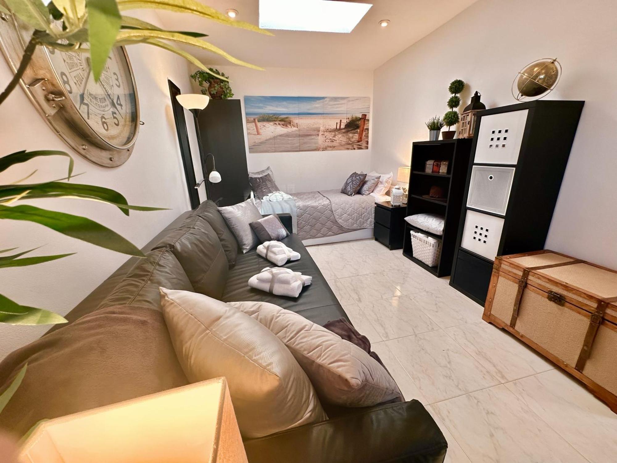 Villa Casacara Marbella Beachside Costabella -Spain Exteriör bild