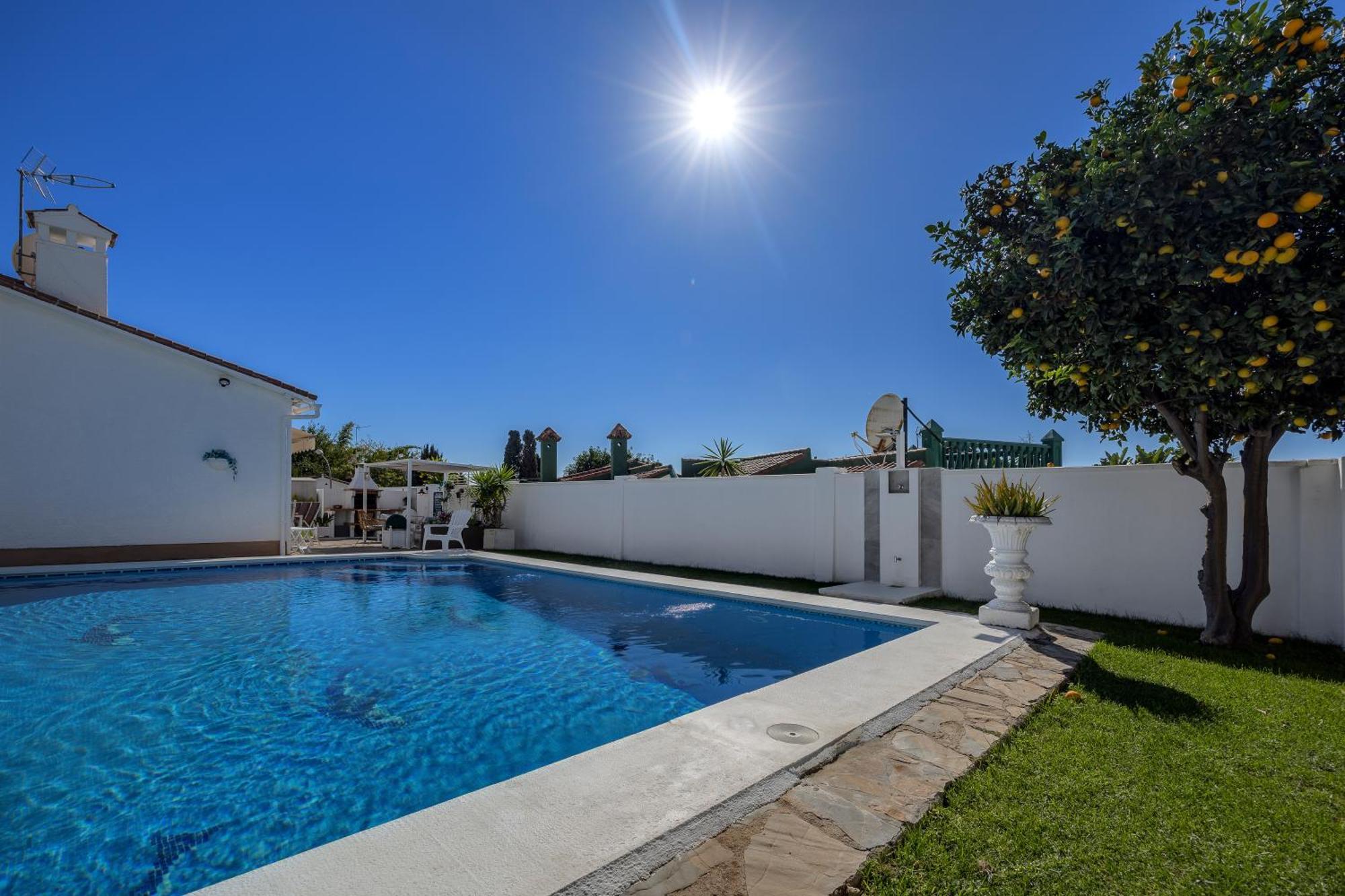 Villa Casacara Marbella Beachside Costabella -Spain Exteriör bild