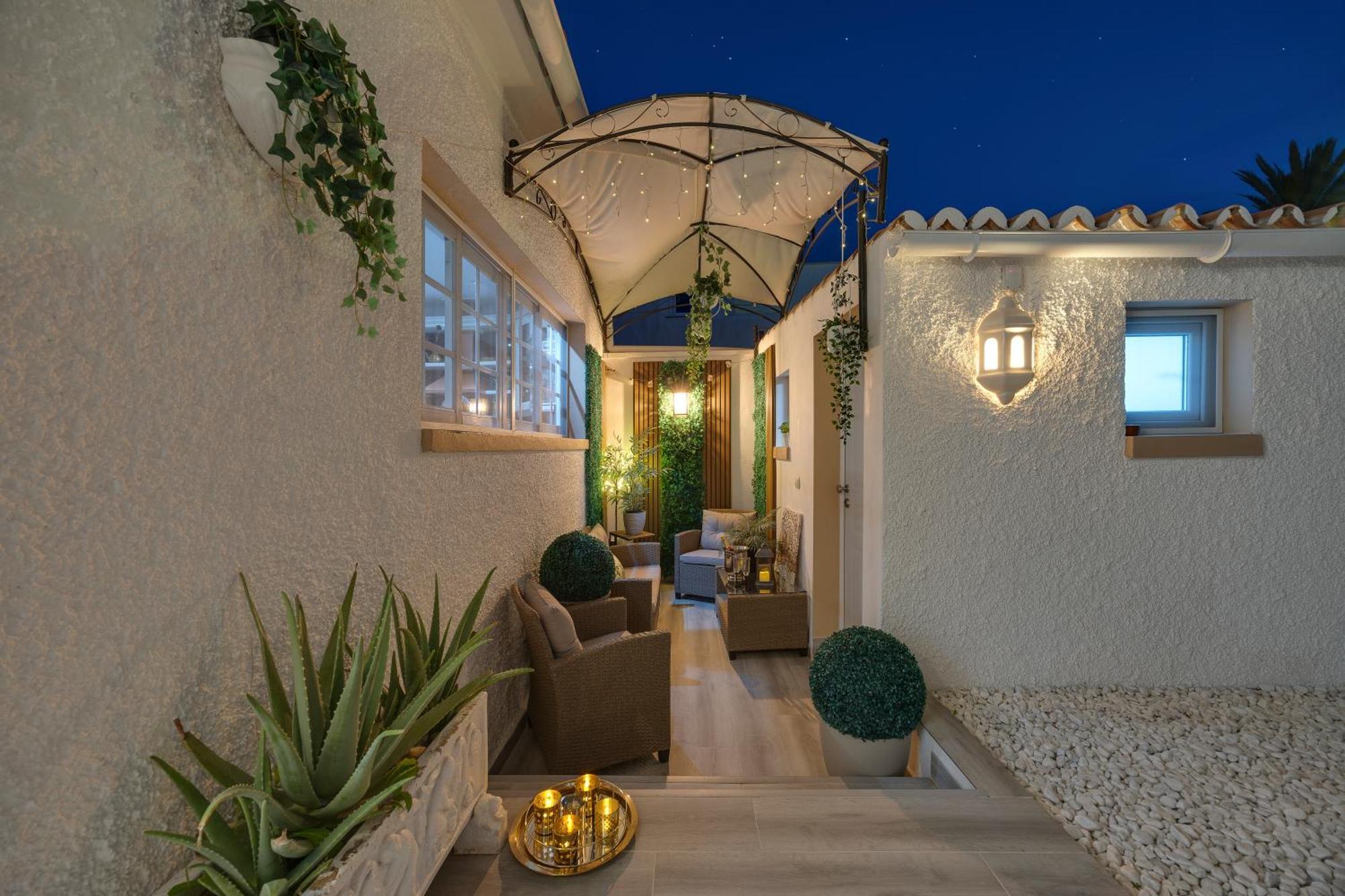 Villa Casacara Marbella Beachside Costabella -Spain Exteriör bild