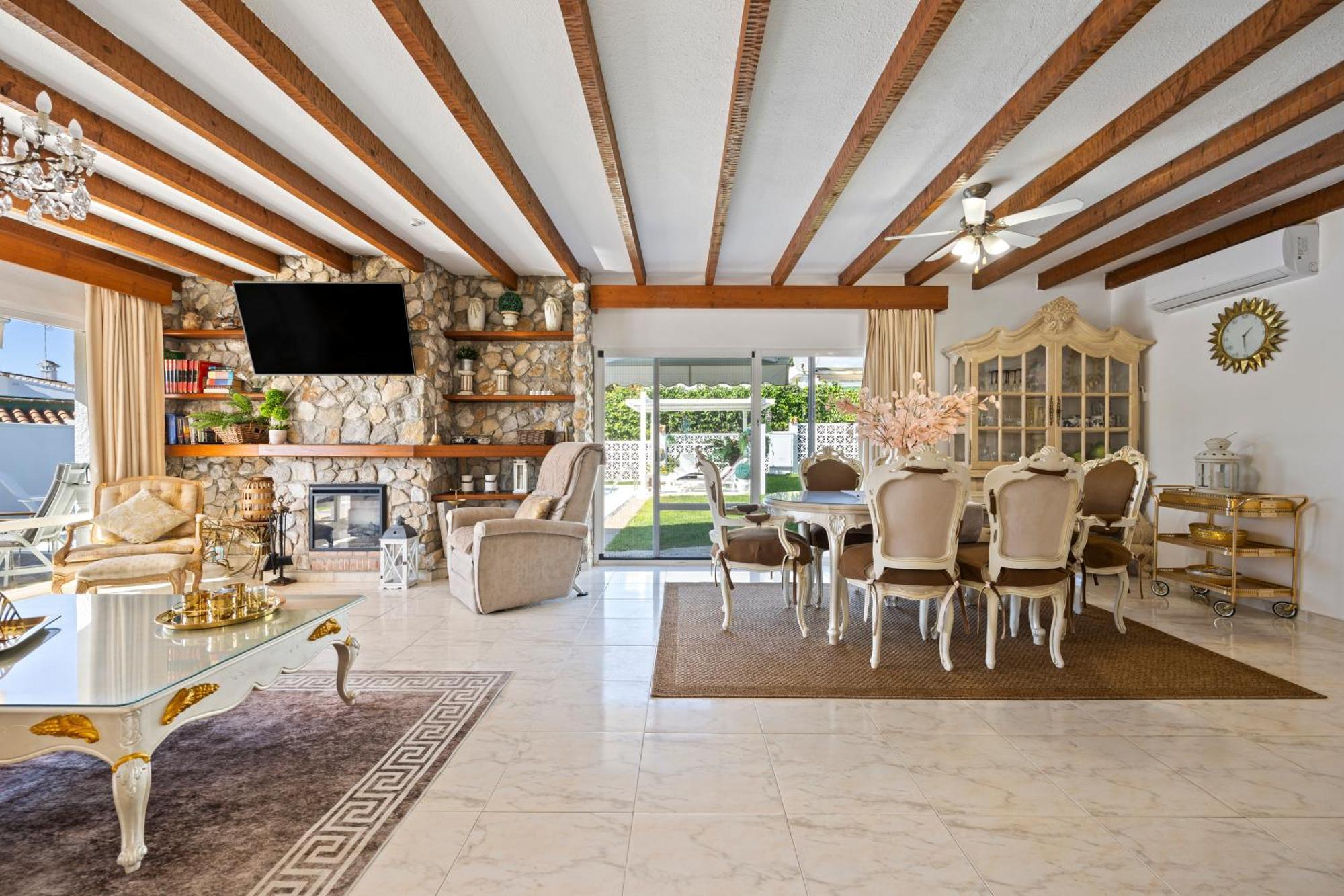 Villa Casacara Marbella Beachside Costabella -Spain Exteriör bild