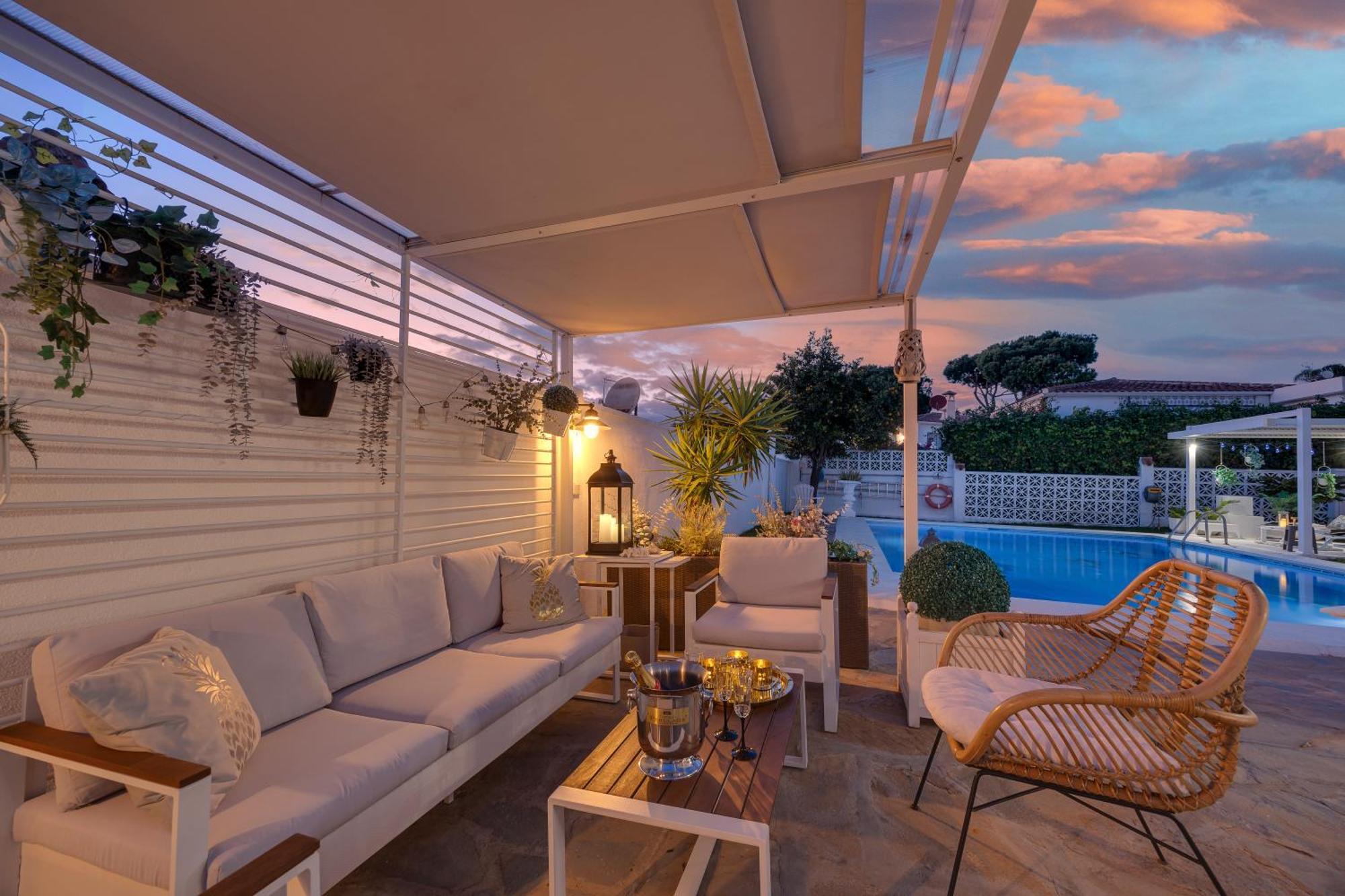 Villa Casacara Marbella Beachside Costabella -Spain Exteriör bild
