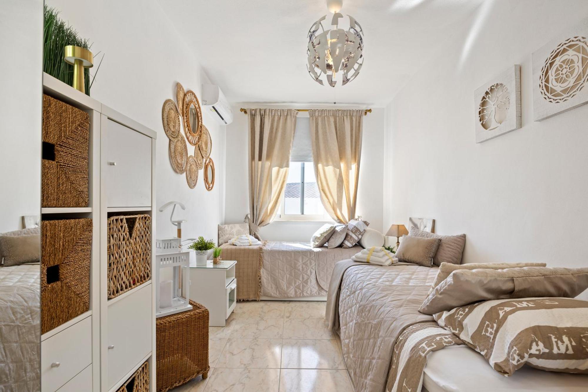 Villa Casacara Marbella Beachside Costabella -Spain Exteriör bild