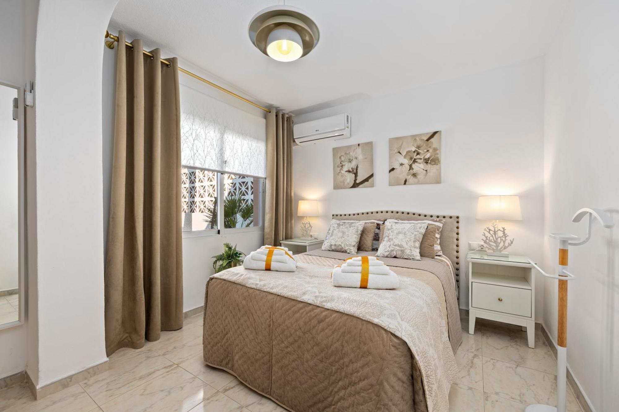 Villa Casacara Marbella Beachside Costabella -Spain Exteriör bild