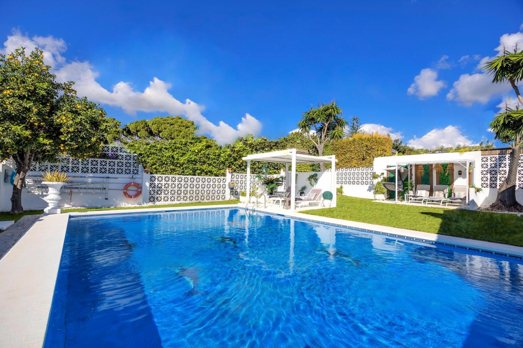 Villa Casacara Marbella Beachside Costabella -Spain Exteriör bild